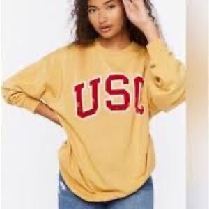 USC Goodie Two Sleeves College Pullover Crewneck Graphic Sweatshirt Small Gold